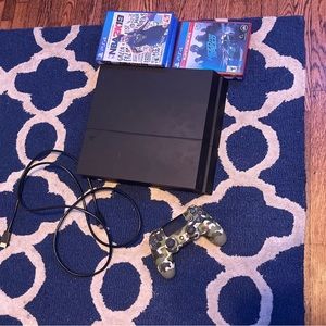 Used ps4 with 7 games and 1 controller